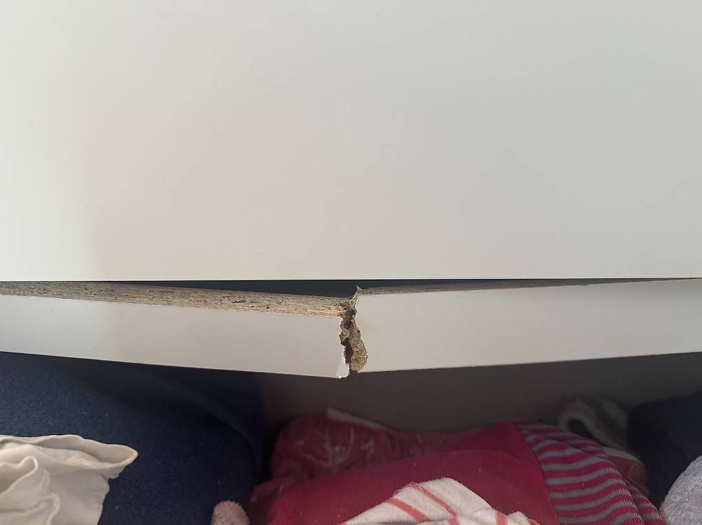 Ikea Cassettiere: MALM Kommode mit 4 Schubladen, weiß, 80x100 cm – Usato da Bern venduto da mon_2lbl 2