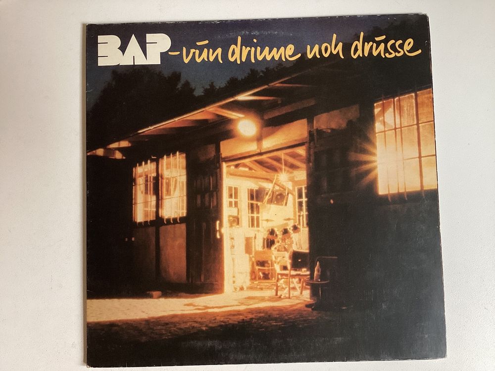 Titel Von Bap Vun Drinne Noh Drusse