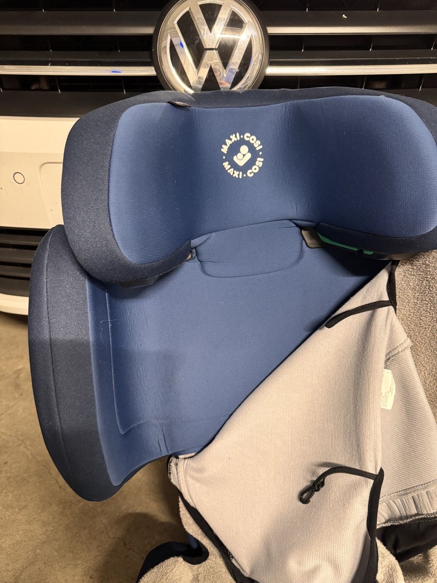 Maxi-Cosi Auto-Kindersitze: Kindersitz Maxi-Cosi blau – Gebraucht aus Otelfingen von Black_Siaz 3