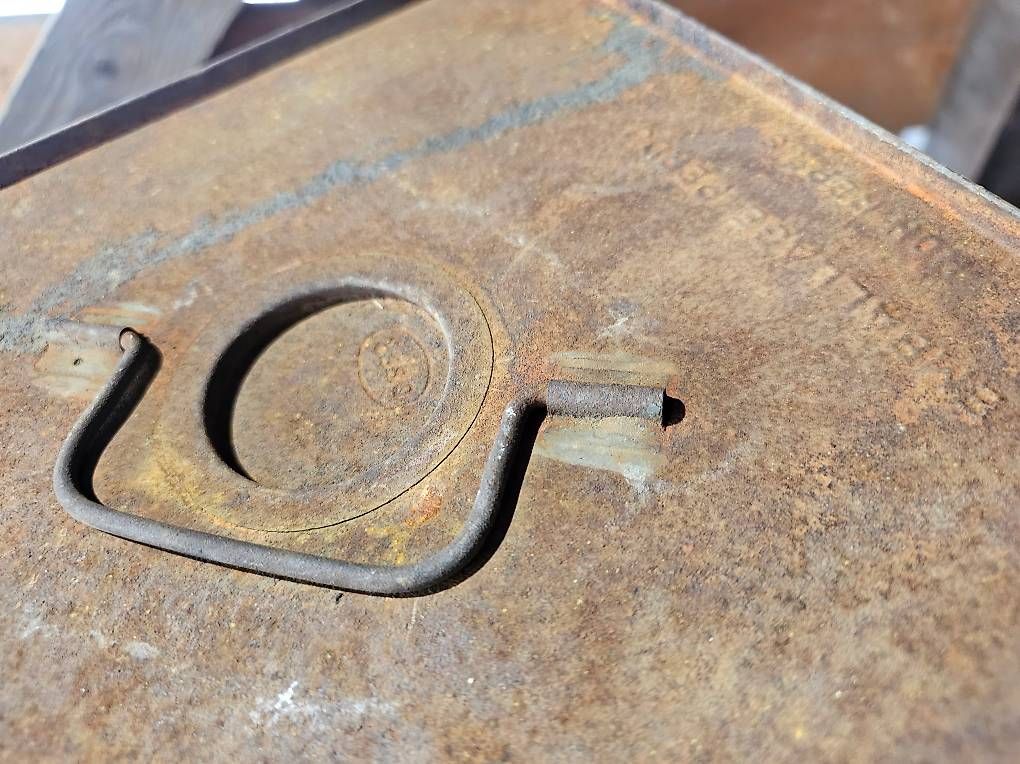 Tutte le decorazioni: Öldose Esso Standard – Usato da Rottenschwil venduto da epaveart 3