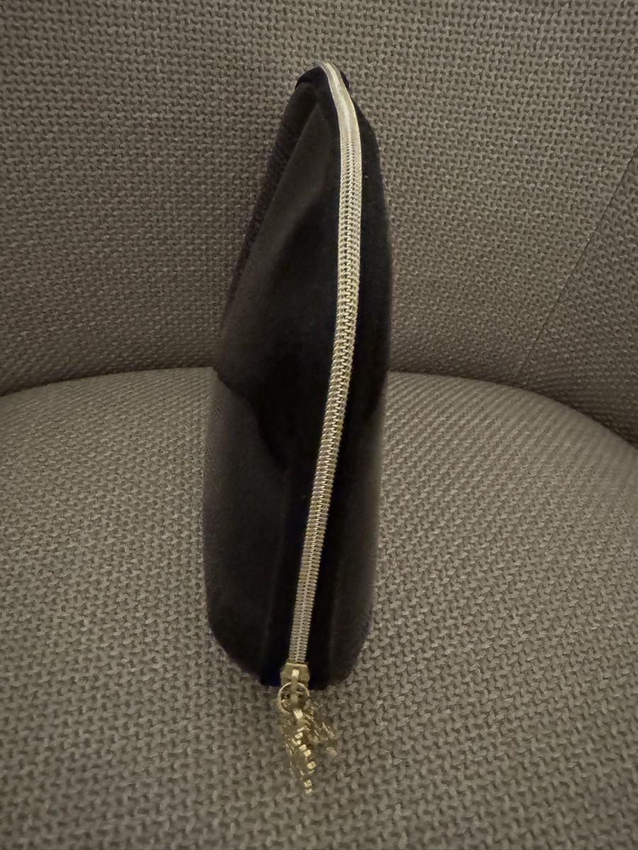 Chanel Kosmetikkoffer: Chanel makeup bag – Gebraucht aus Rüschlikon von luc_q2tl 1