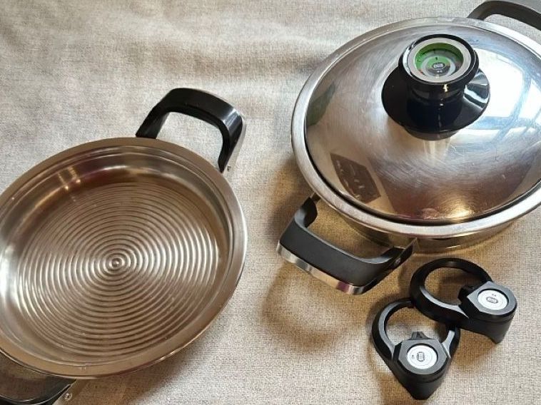 Amc Padelle: AMC Set – Usato da Liestal venduto da FlomiVivi
