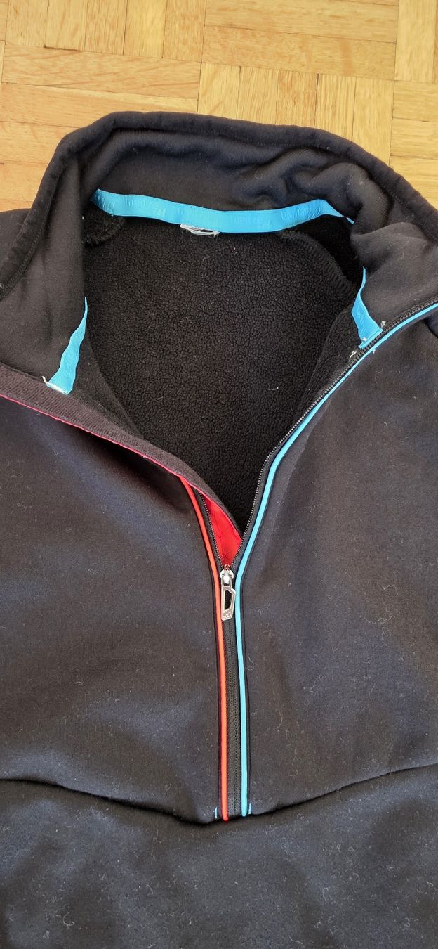 Pulls & Sweat-shirts: Pull /gilet/veste – D'occasion à Yverdon-les-Bains par van_dq65 5