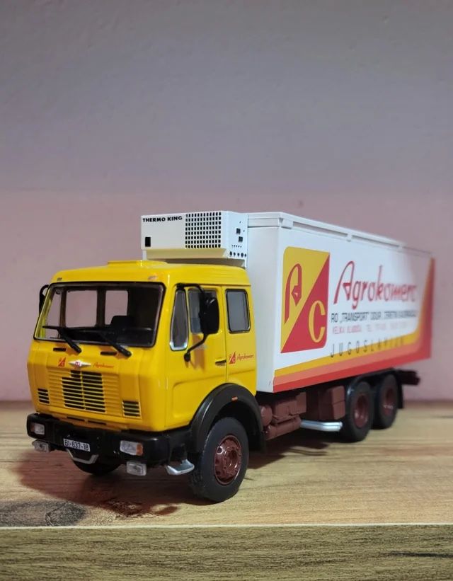 Modellautos: FAP 2229 1:43 – Neu und originalverpackt aus Belp von be3027 3