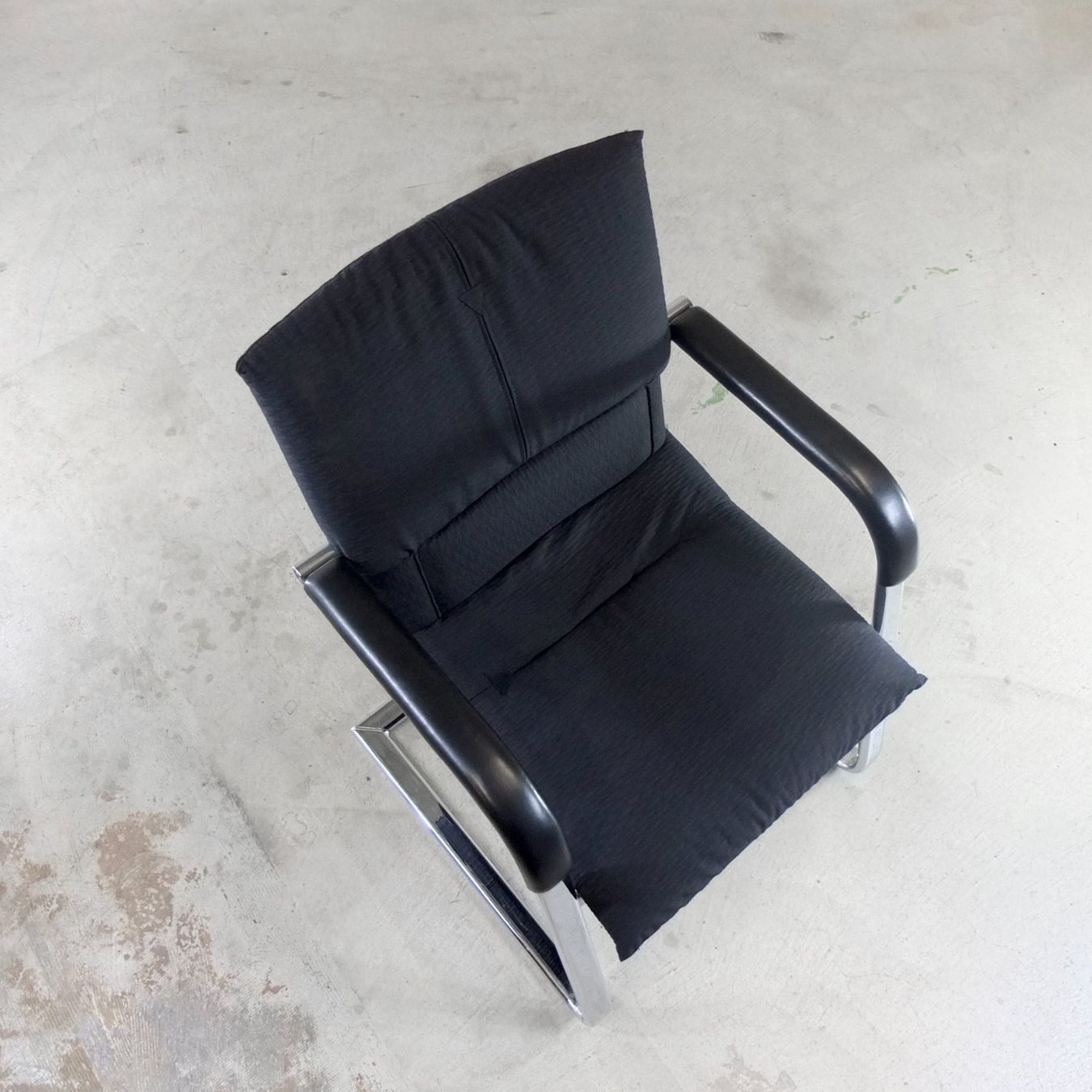 Vitra Poltrone: Vitra Mario Bellini Freischwinger Sessel – Usato da Basel venduto da Brocki-auf-dem-Wolf 4