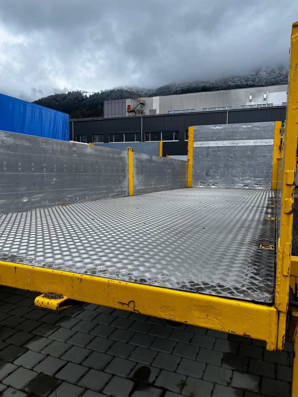 Contenitori edile: Wechselpritsche/ Wechselbrücke – Usato da Schattdorf venduto da ZGR_TRSP 3