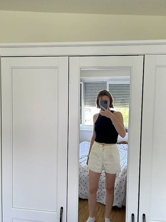 CARGO-SHORTS AUS BAUMWOLLE IN CREME