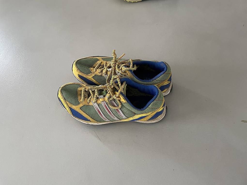 Scarpe da donna: Scarpe chiodate – Usato da Arzo venduto da ema.zac 1