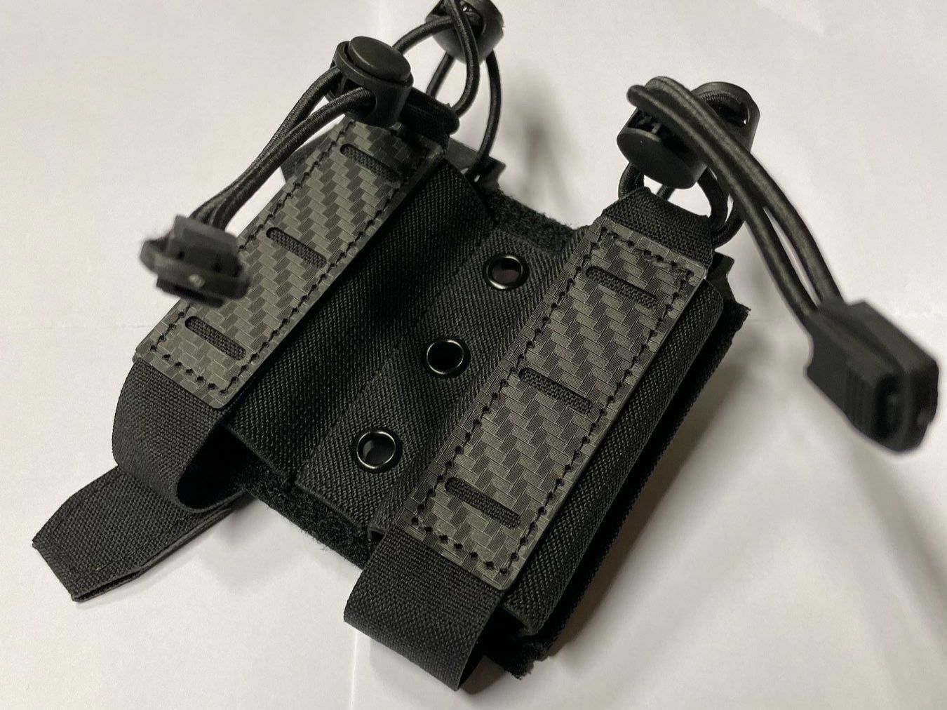 Schützensport: Doppel-Magazinholster schwarz – Neu (gemäss Beschreibung) aus Wangen SZ von Bloomberg2