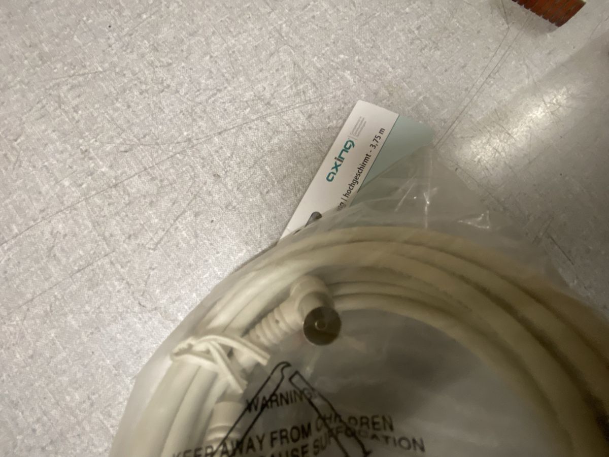Cavi: 12x Axing Kabel, 3.75 m, Winkelstecker – Nuovo e nell'imballaggio originale da Grossdietwil venduto da mahsoumi 1