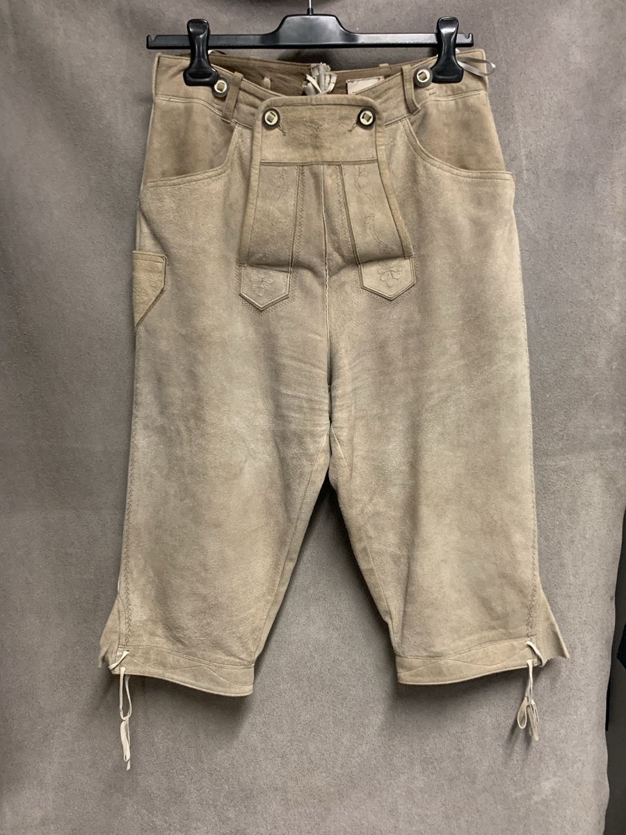 C&A Hosen: Lederhosen Damen 40 – Gebraucht aus Unterseen von jpowers1971