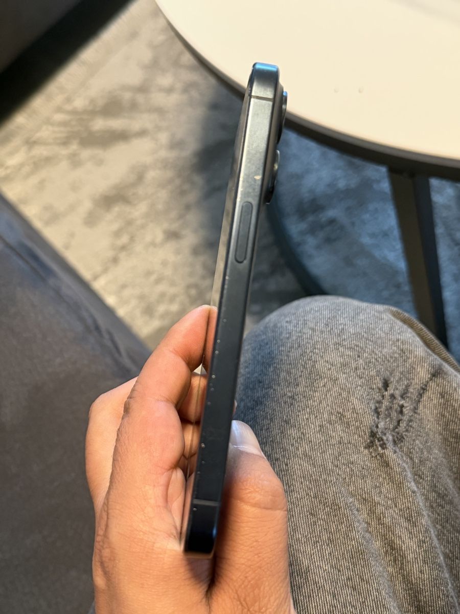 Apple Portables: iPhone 15 Pro in Blue Titanium – D'occasion à Beringen par AliCan91 3