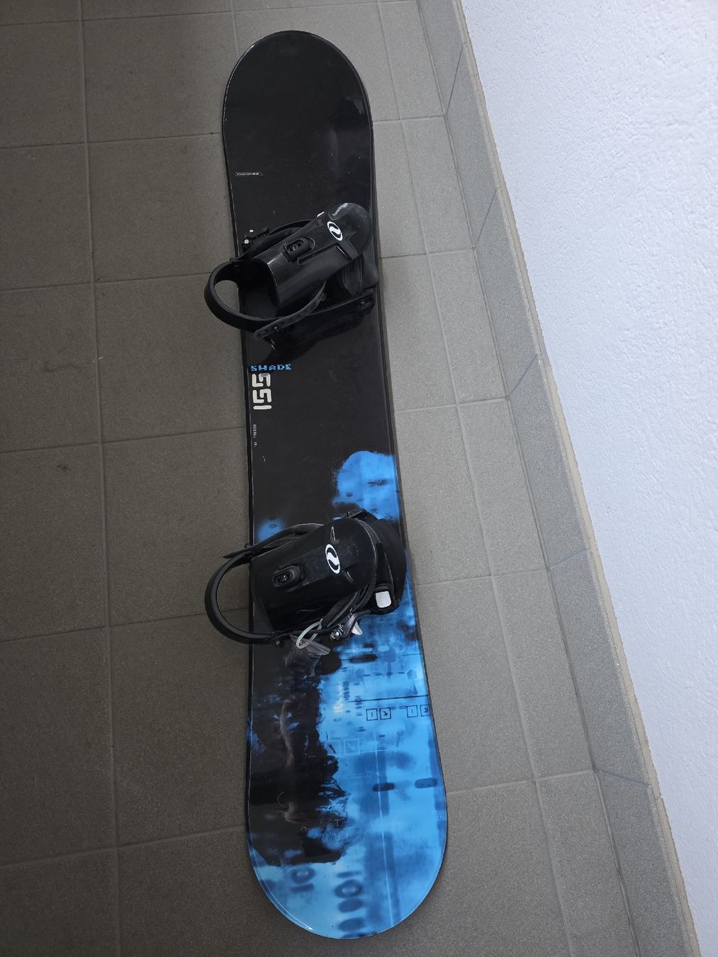 Giocattoli: Neues Salomon Snowboard inkl. Bindung – Nuovo (secondo la descrizione) da Wallisellen venduto da Mina878