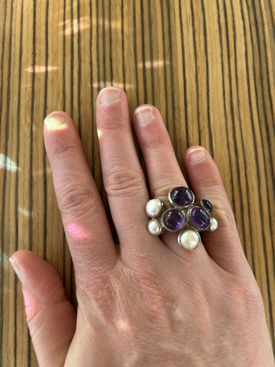 Anelli: Silberring mit Perlen und Amethysten – Usato da Birsfelden venduto da Exclusivity 1
