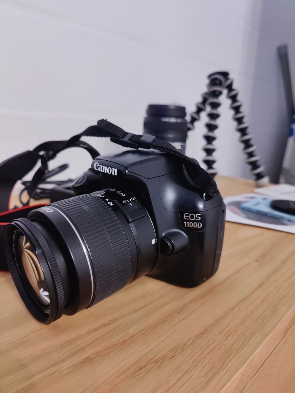 Canon Fotocamera: CANON EOS 1100D Komplett,  Perfektes Anfänger-Kit! – Usato da Hünenberg See venduto da robelget 2
