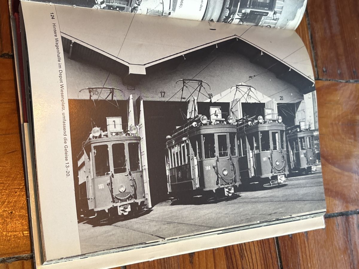 Libri: Die Geschichte der Basler Strassenbahn – Usato da Troistorrents venduto da Patalax 5