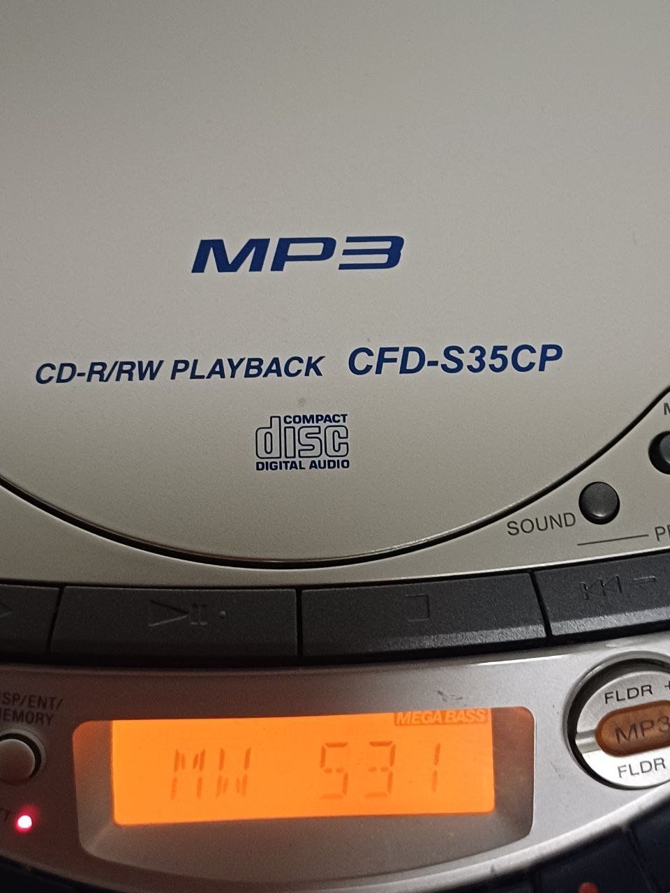 Sony Lecteur multimedia & Streamer: Sony CFD-S35CP CD – D'occasion à Bern par Yunkom 2