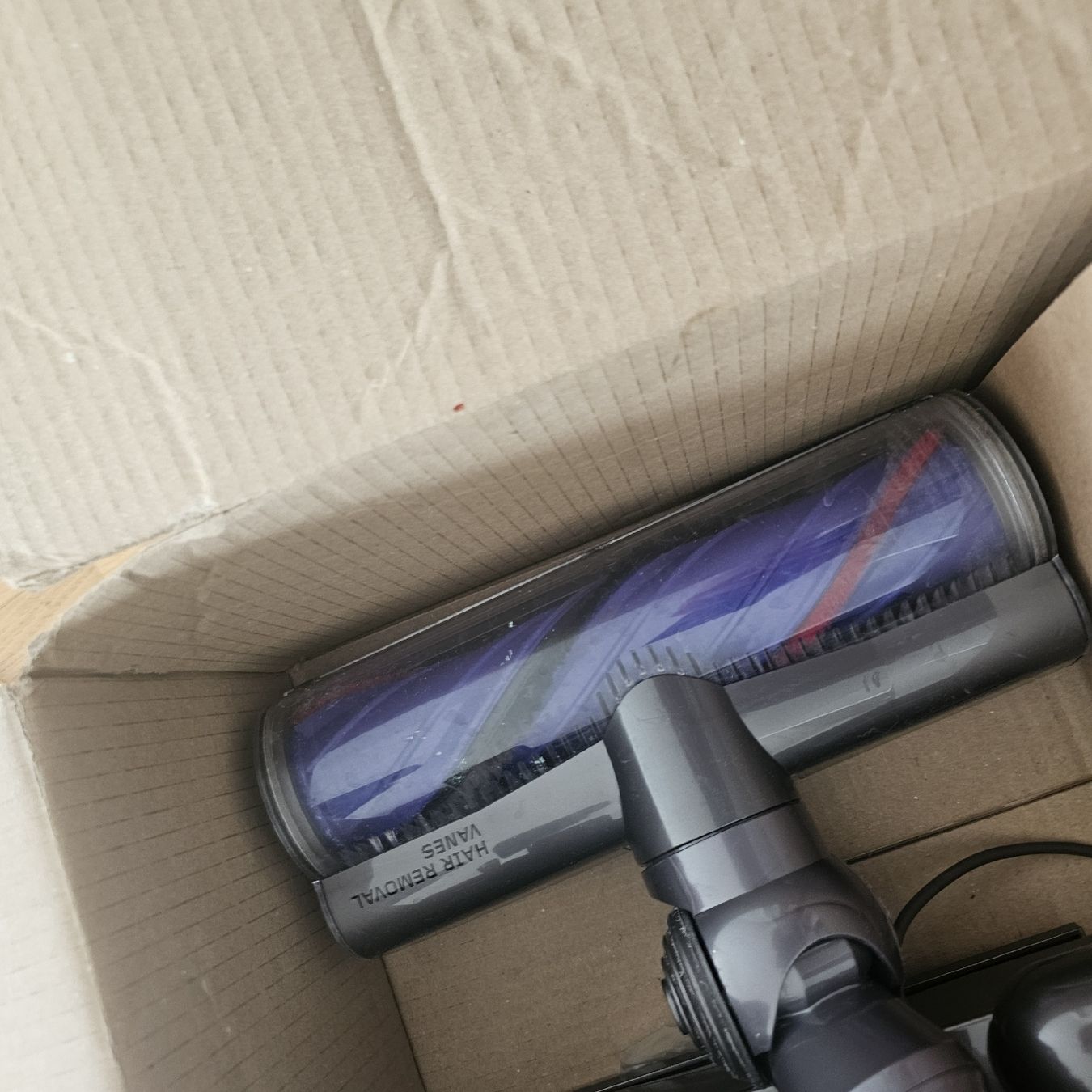 Dyson Aspirapolveri & Accessori: Dyson v12 Slim dès 1Fr – Usato da Plan les ouates venduto da Braun_charly 5