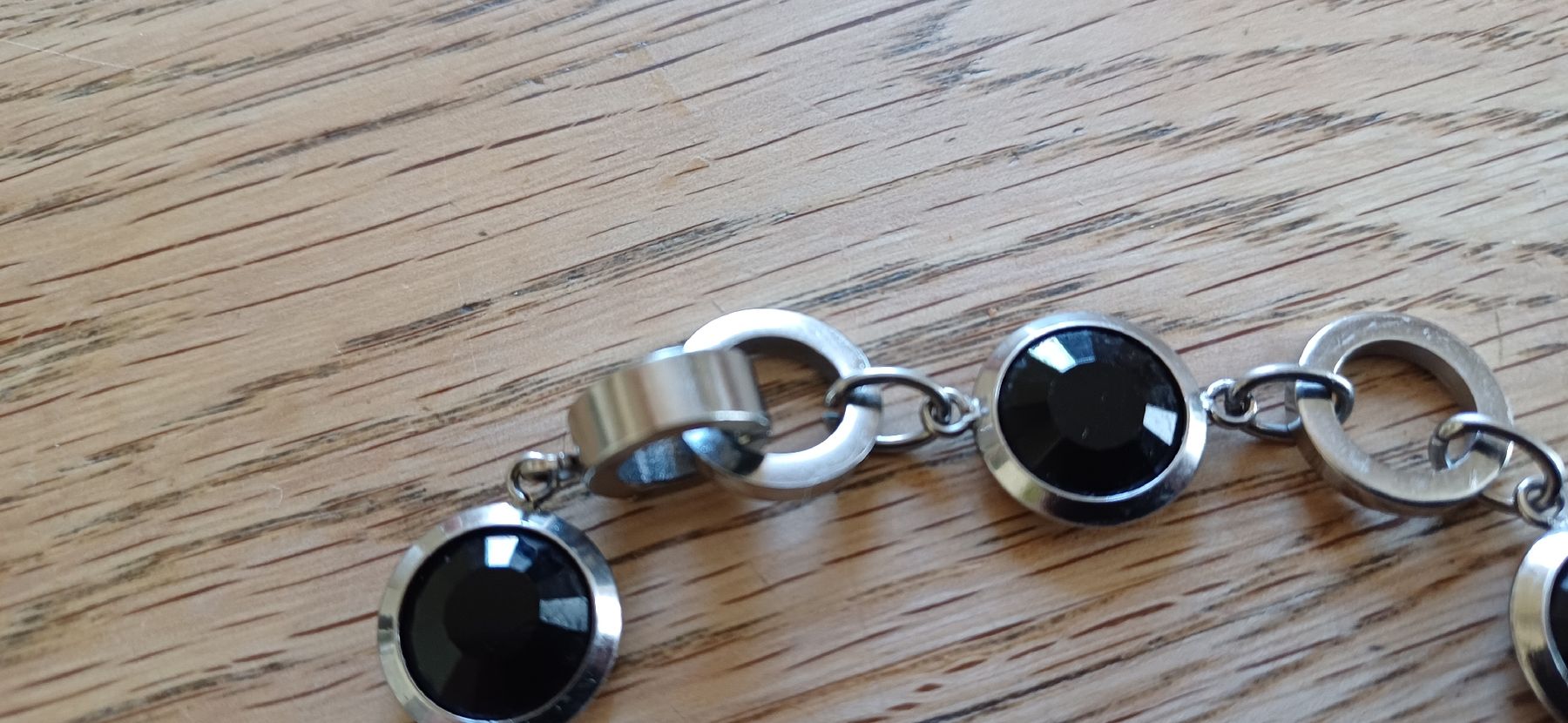 Bracciali & Braccialetti: Schöne Armkettemit Onex Steinen  – Usato da Flawil venduto da Naphtali 3