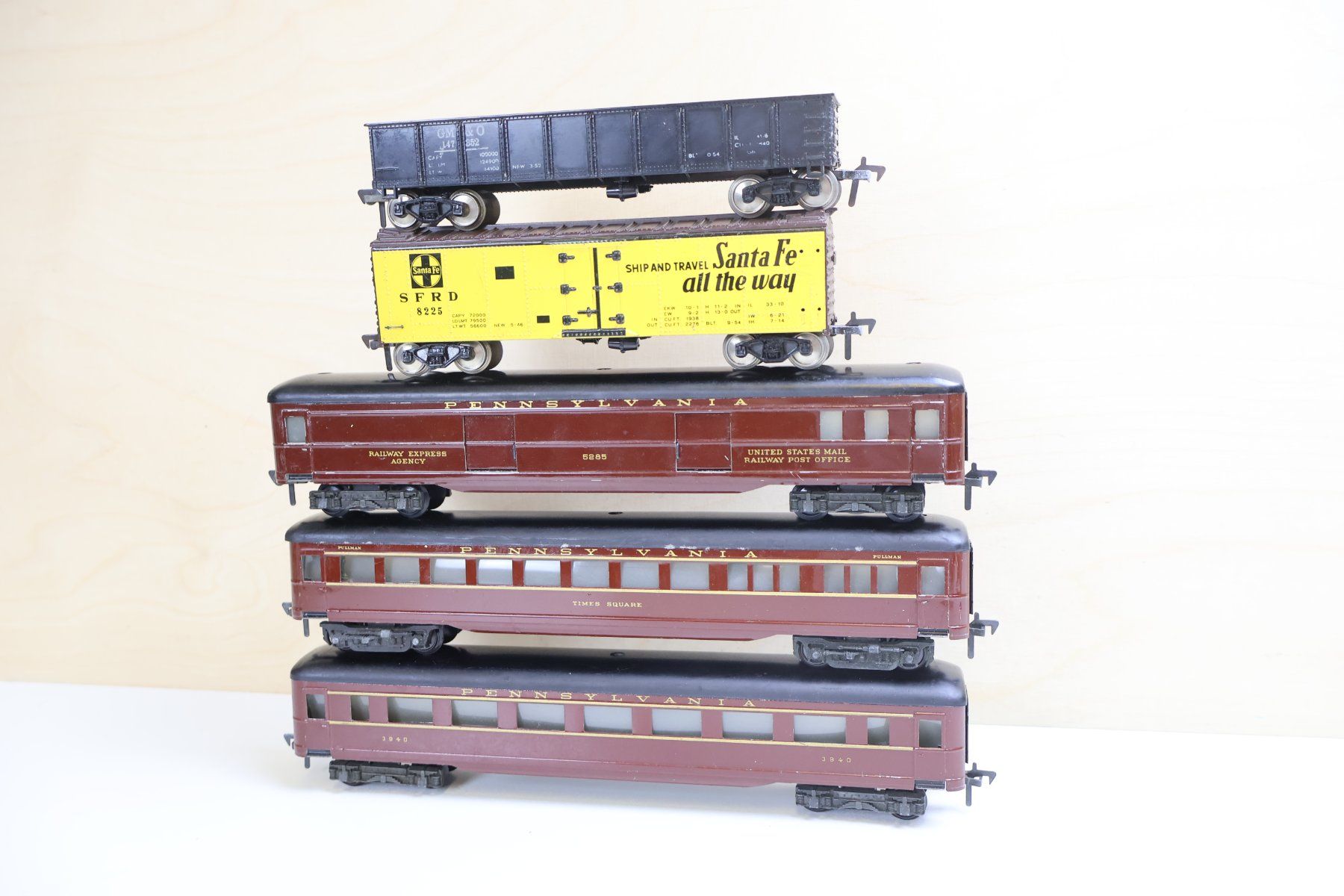 Fleischmann Modellini di ferrovie: Fleischmann US Personen & Güterwagen Set H0 – Usato da Winterthur venduto da Monstera 3