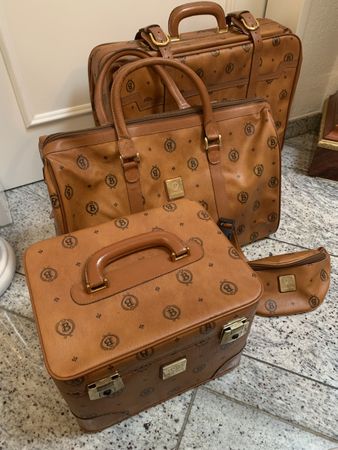 Äusserst exklusives Original Michael Beheim Reiseset 4 tlg.
