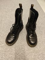 Stiefel Dr. Martens, 10 Loch, schwarz Grösse 38, neuwertig