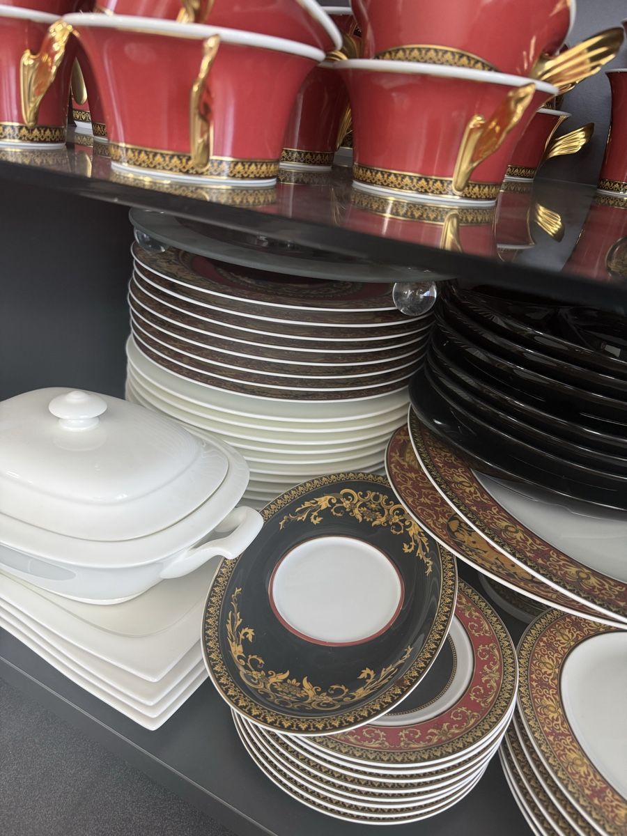 Versace Services de table: Versace Rosenthal Geschirr – D'occasion à Kreuzlingen par Sophialauren 1