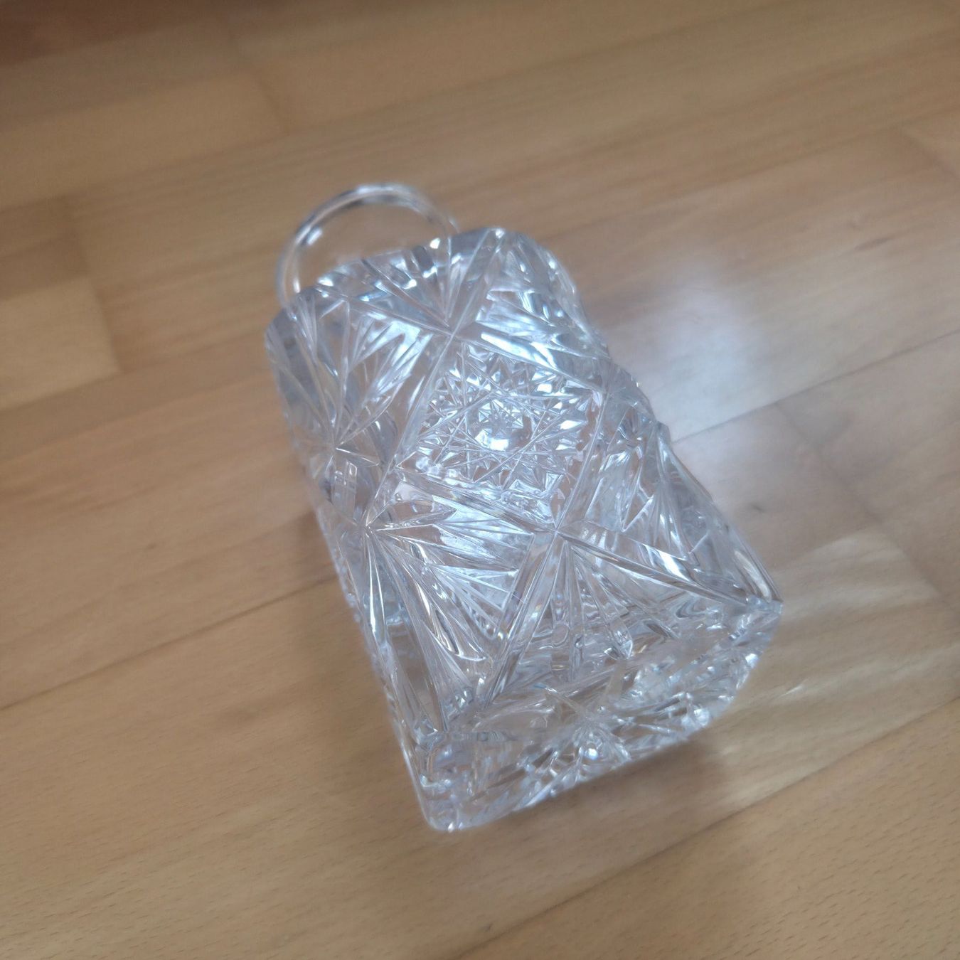 Caraffe: Wunderschöne Karaffe aus Kristallglas – Usato da Zürich venduto da Wickeddude 4