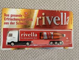 Rivella Werbetruck 2005 mit Mini-Flasche 1:87 OVP