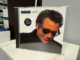 Tom Jones - Kiss - HA11K