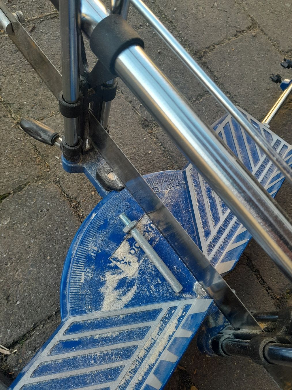 Sägen: Winkelsäge – Gebraucht aus Seewen SO von Jonas-03 1