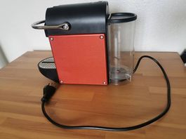 Nespresso Machine  Cafetière Kaffee Maschine Macchina Caffè