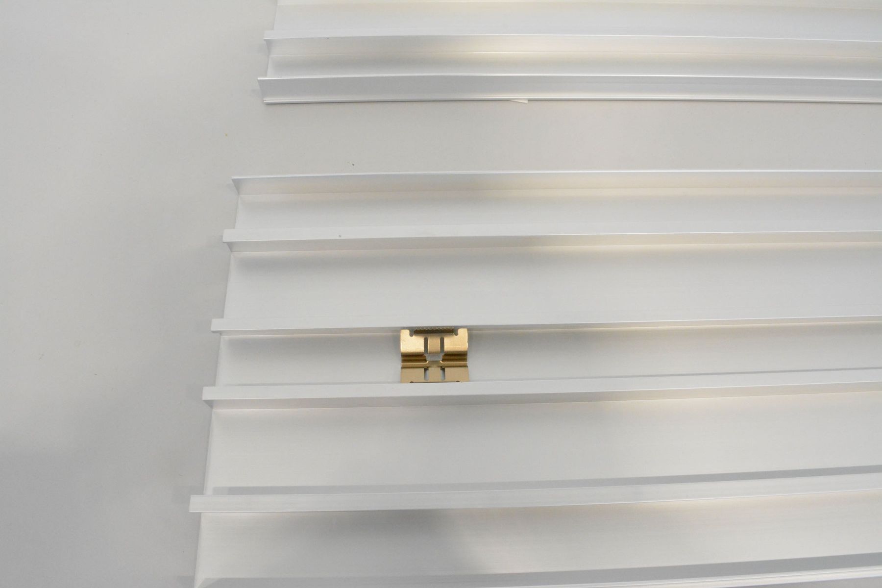 Regale: Denz D3 Alu-Abdeckungen 800mm – Gebraucht aus Schönenwerd von mcofficeshop 3