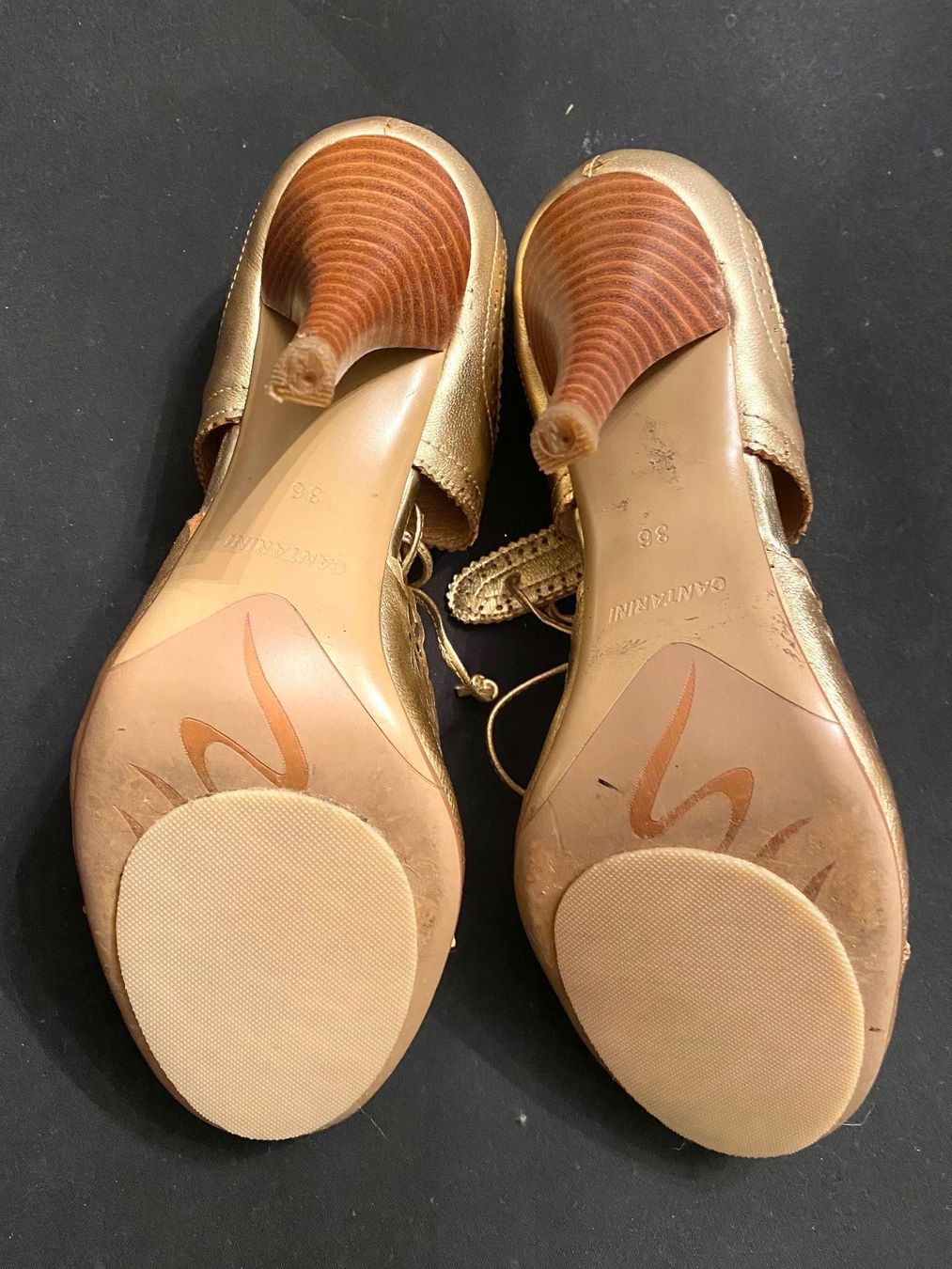 Scarpe da donna: Escarpin doré CANTARINI T37 – Usato da Porrentruy venduto da SYANKA 8