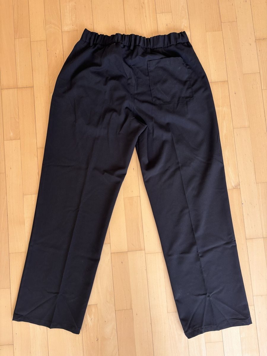 Pull&Bear Pantaloni: Black Trousers – Nuovo (secondo la descrizione) da Zürich venduto da Grothschild 2