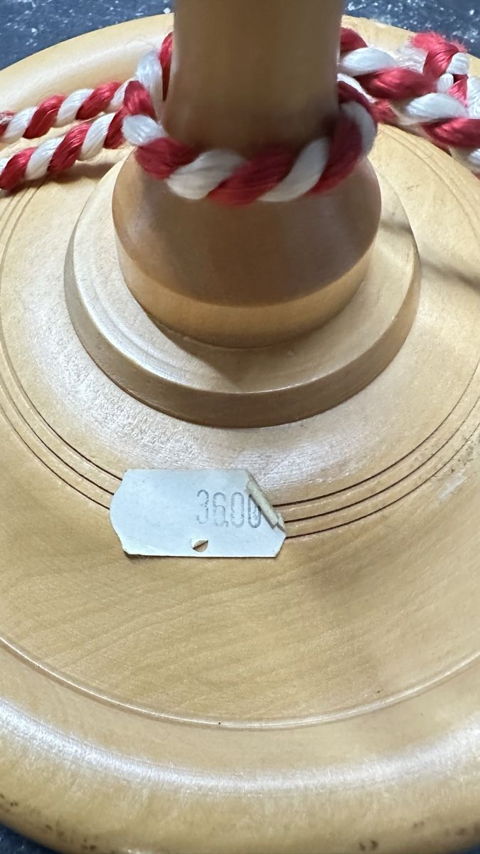 Tutte le decorazioni: hölziger Melchstuhl oder Spinnkreisel, handgeschnitzt – Usato da Mörschwil venduto da sam_man 3