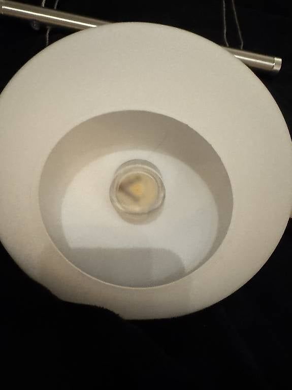 Lampade: LED Leuchte höhenverstellbar – Usato da Balterswil venduto da Flex76 1