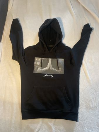Sweat à capuche noir Pray, motif mains, taille unique