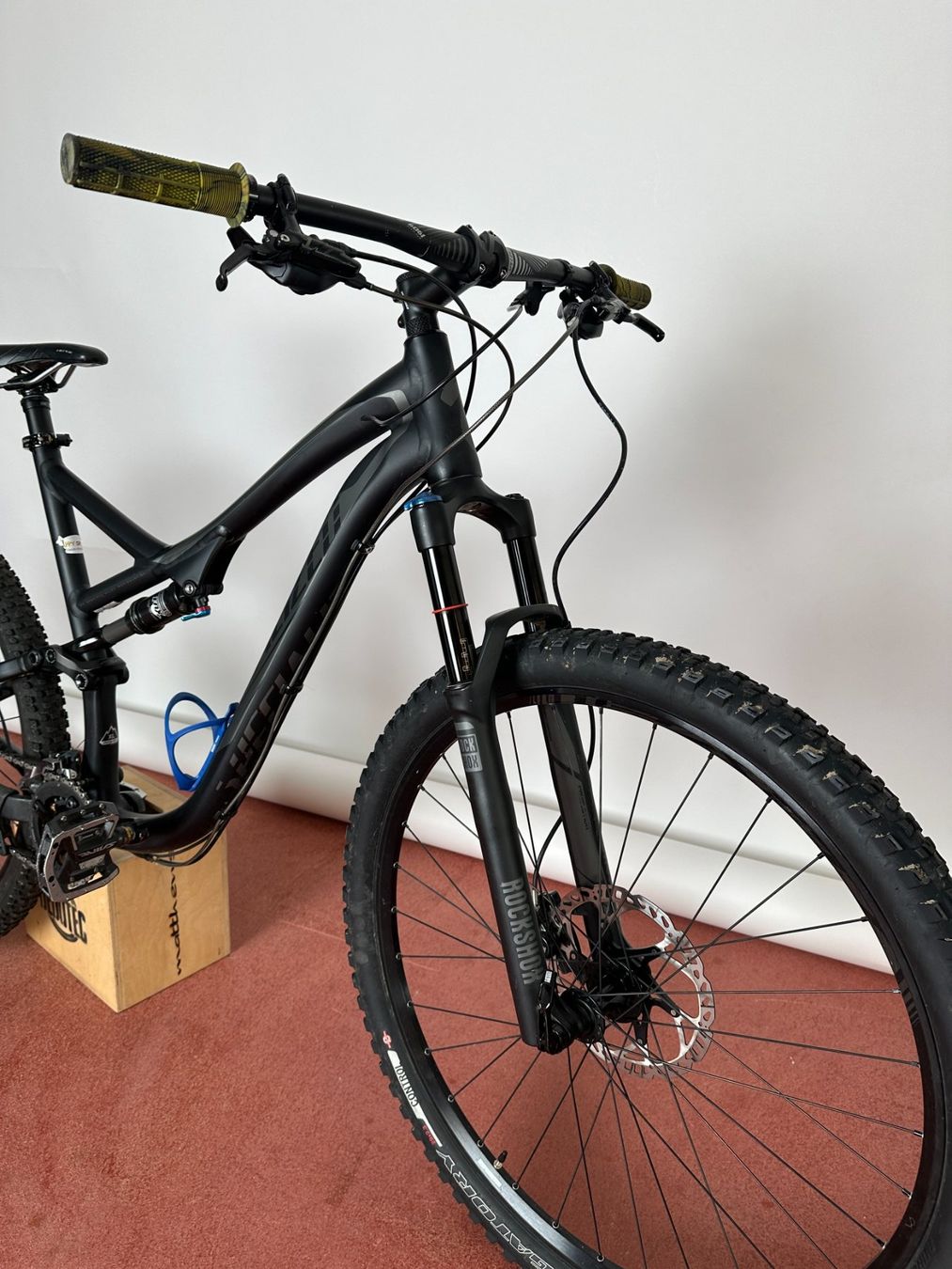 Specialized Velos: Specialized stumpjumper XL 2014 – Gebraucht aus Berikon von  1