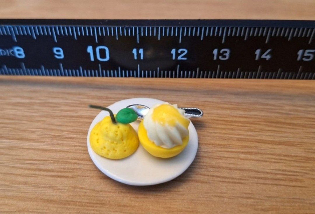 Case e mobili per bambole: Puppenhaus Zitronensorbet – Nuovo (secondo la descrizione) da Zürich venduto da HandmadeTinyFood 1