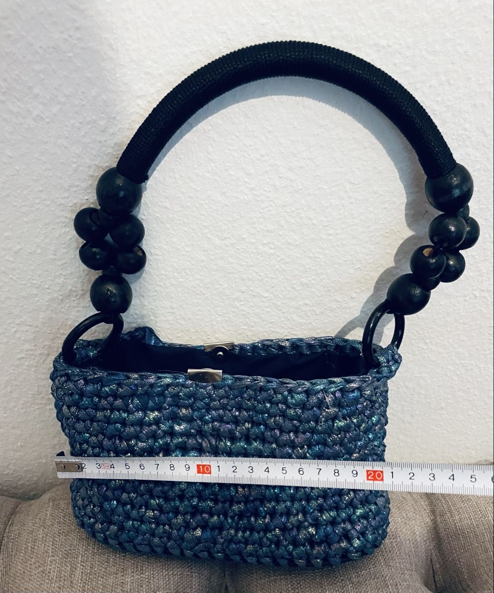 Borse da donna: blaue Tasche glänzend mit Holzperlen! Neu – Nuovo e nell'imballaggio originale da Au ZH venduto da Jaggy4 6