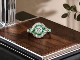 Art Déco Diamanten - Smaragd - Ring, wohl Wien um 1925
