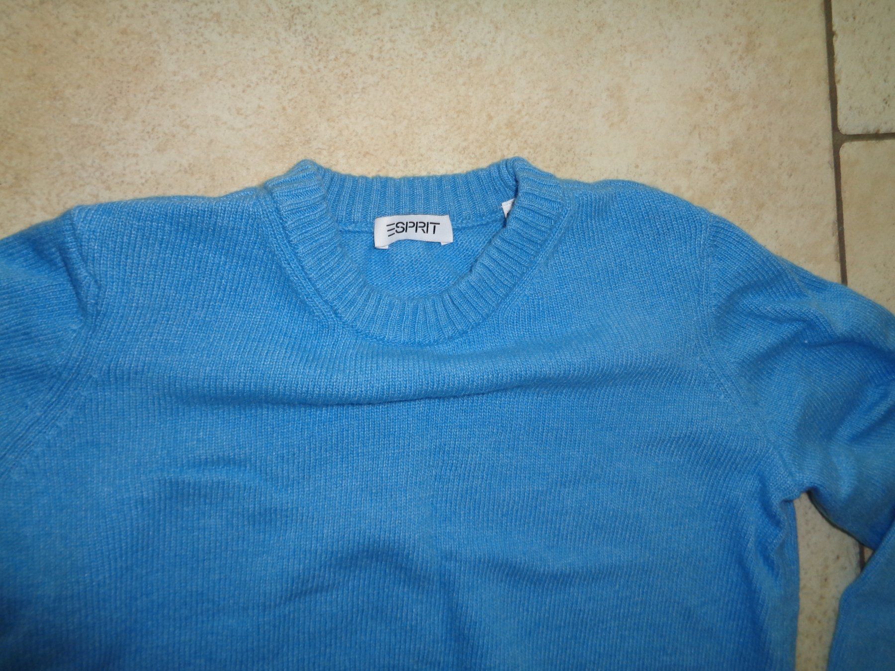 Esprit Pulls & Sweat-shirts: Pulli  Esprit  Grösse S – D'occasion à Kreuzlingen par Robi-2003 1