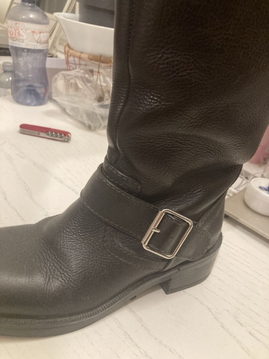 Scarpe da donna: Leather Boots by Zara, Black, Size 36 – Usato da Zürich venduto da sele_x