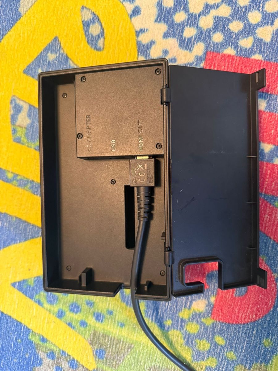 Docking station: Nintendo Switch |  Dockstation – D'occasion à Bottmingen par blauberry 1