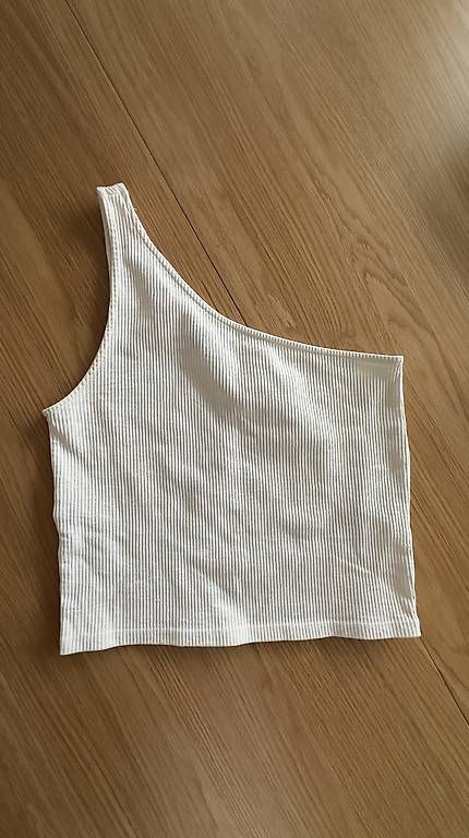 Tops: One Shoulder Top (M) – Gebraucht aus Schlieren von mit_6lx7
