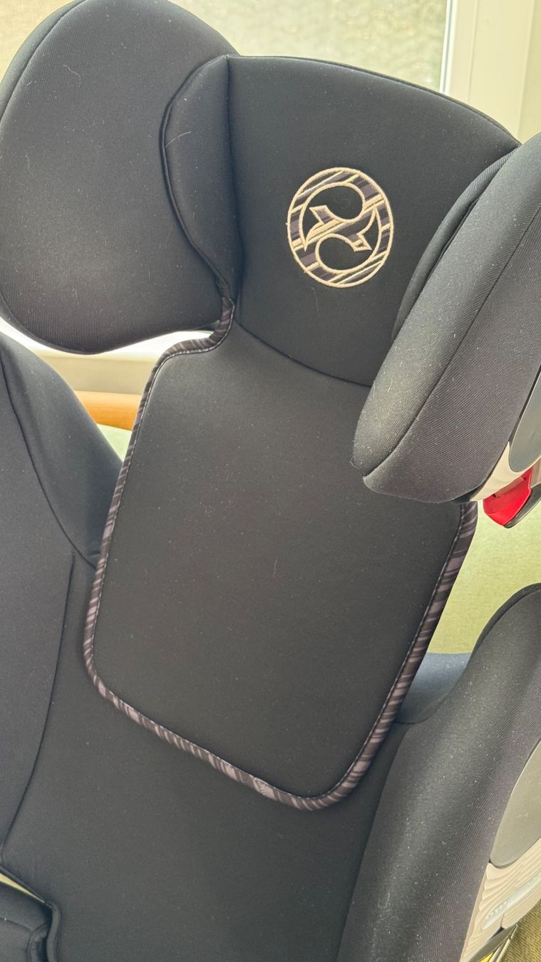 Cybex Seggiolini per auto: Kindersitz Cybex Solution S-Fix 3-12 Jahre – Usato da Muri AG venduto da tony-g 1