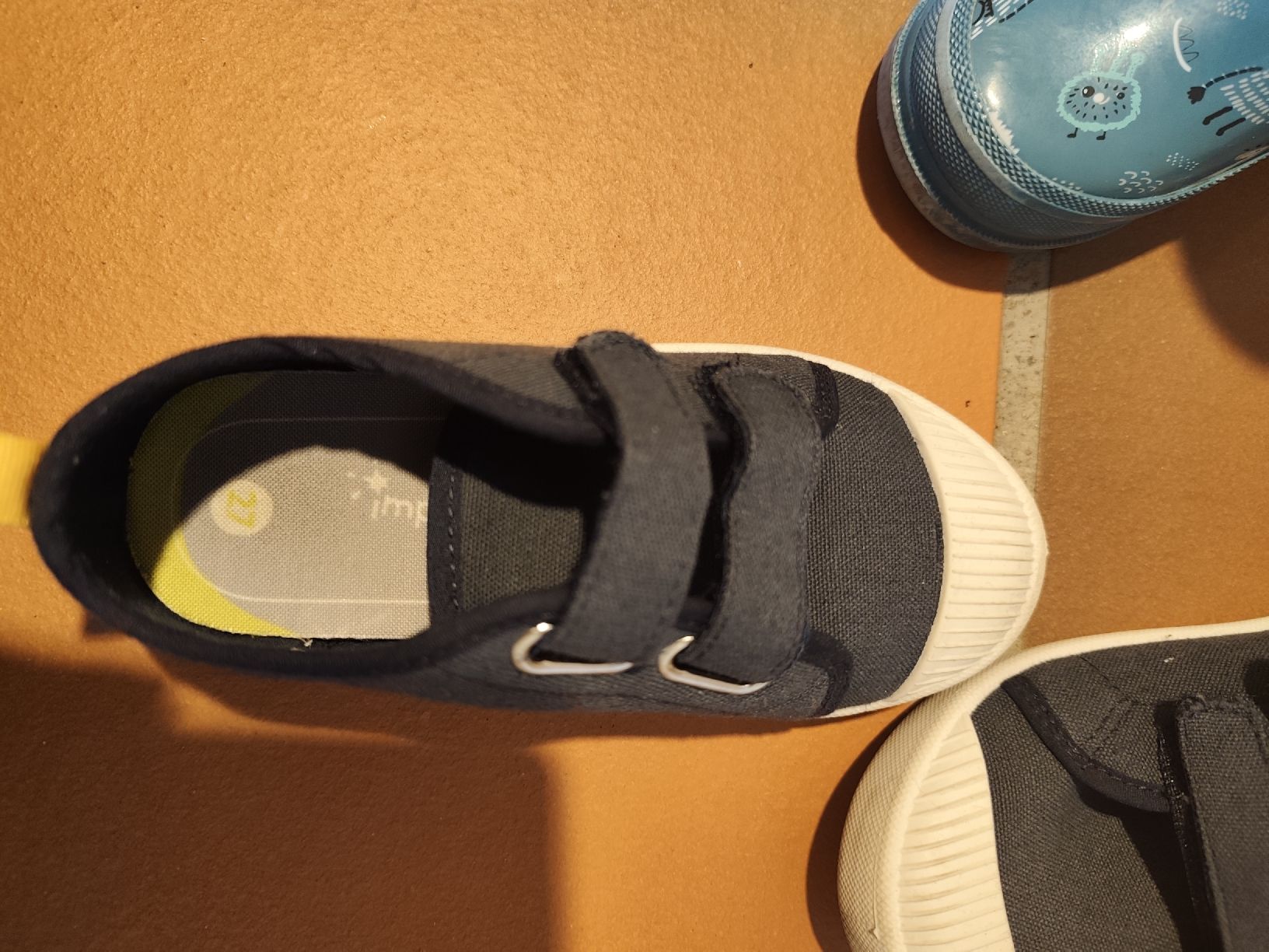 Schuhe für Jungen: Schuhe Grösse 27 – Gebraucht aus Bäretswil von Gartenzwergin 4