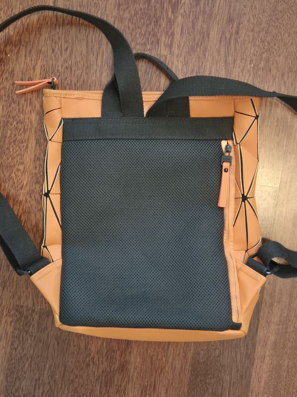 Suri Frey Rucksäcke: Oranger Rucksack von Suri Frey mit Laptopfach – Neu (gemäss Beschreibung) aus Strengelbach von ich1.0 1