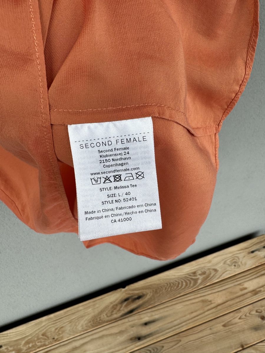 Camicette: Second Female Seiden Bluse / 40 / L – Usato da Fehraltorf venduto da Ilgmeischter 1
